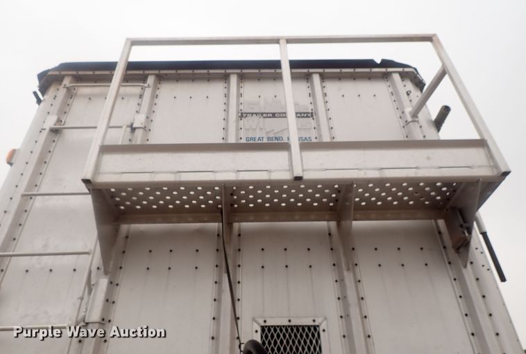 image for item DC1469 2002 Guthrie Wilkens GWFT50 walking floor trailer