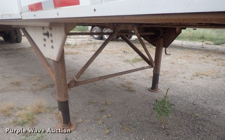 image for item DC1469 2002 Guthrie Wilkens GWFT50 walking floor trailer