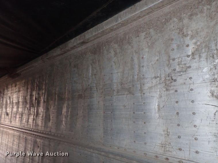 image for item DC1469 2002 Guthrie Wilkens GWFT50 walking floor trailer