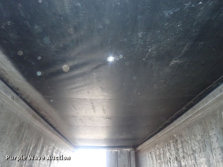 image for item DC1469 2002 Guthrie Wilkens GWFT50 walking floor trailer