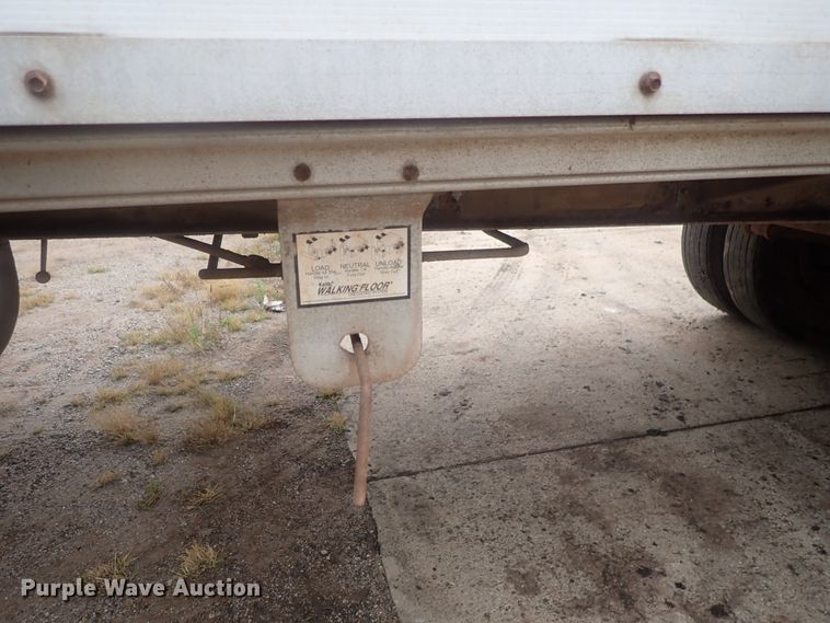 image for item DC1469 2002 Guthrie Wilkens GWFT50 walking floor trailer