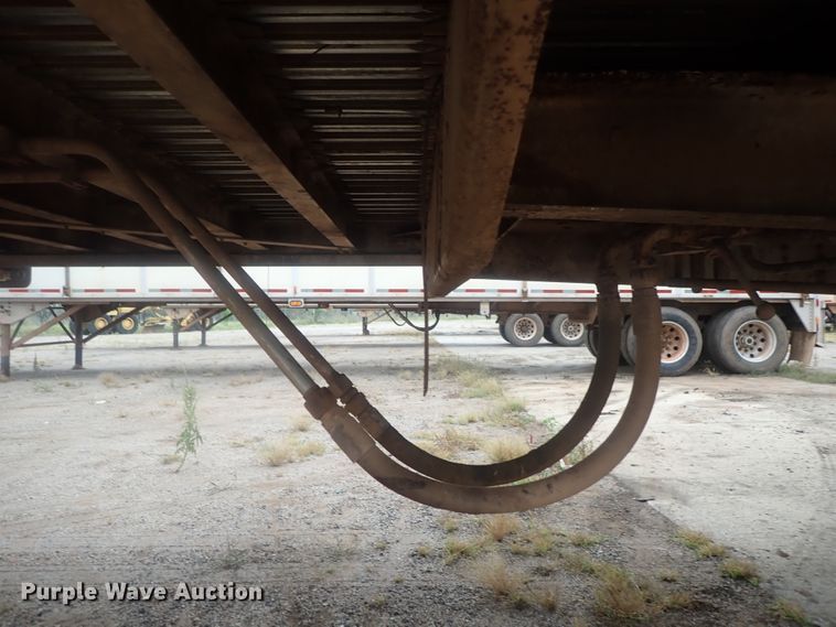 image for item DC1469 2002 Guthrie Wilkens GWFT50 walking floor trailer