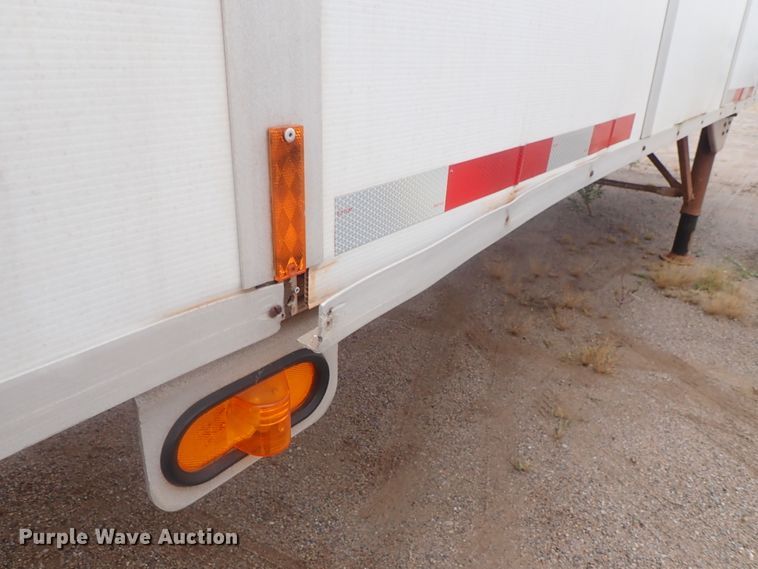 image for item DC1469 2002 Guthrie Wilkens GWFT50 walking floor trailer