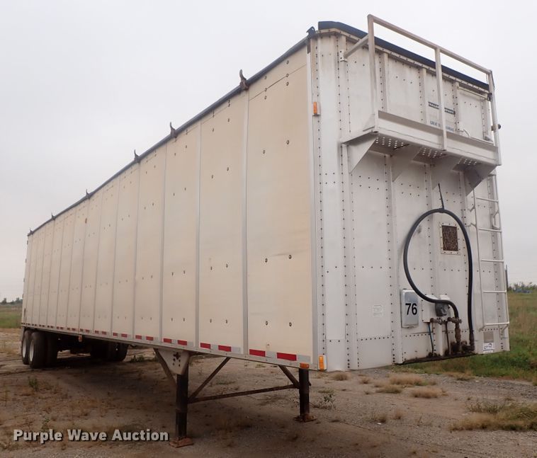 image for item DC1470 2002 Guthrie Wilkens GWFT50 walking floor trailer