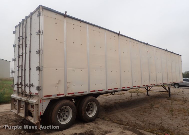 image for item DC1470 2002 Guthrie Wilkens GWFT50 walking floor trailer