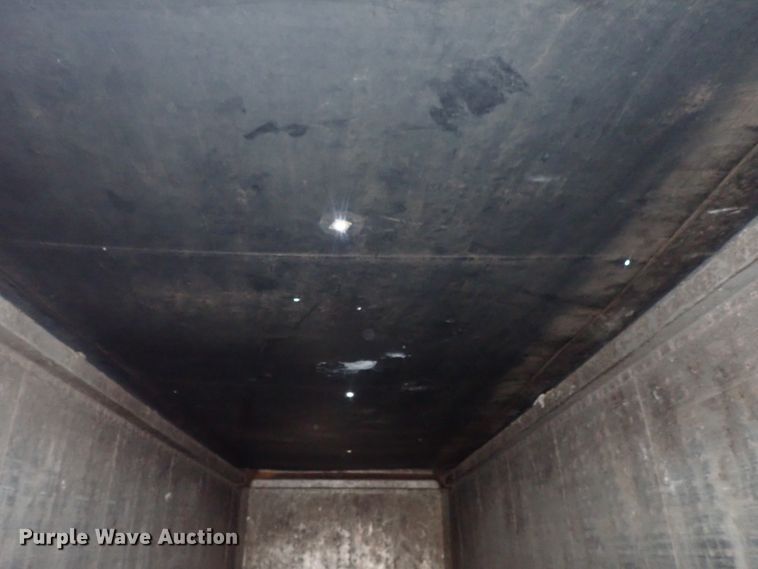 image for item DC1470 2002 Guthrie Wilkens GWFT50 walking floor trailer