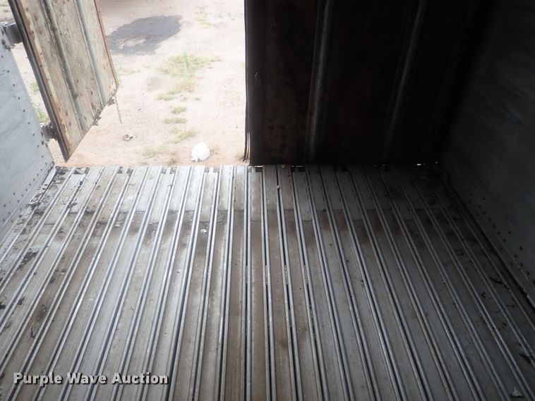 image for item DC1470 2002 Guthrie Wilkens GWFT50 walking floor trailer