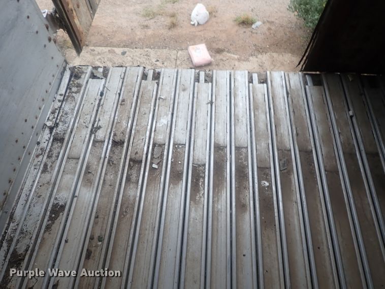 image for item DC1470 2002 Guthrie Wilkens GWFT50 walking floor trailer