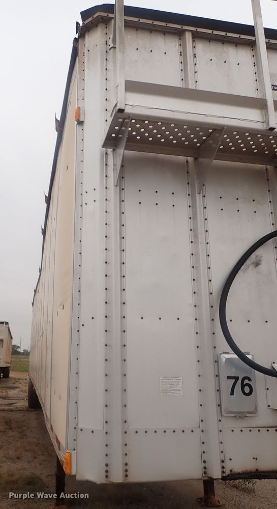 image for item DC1470 2002 Guthrie Wilkens GWFT50 walking floor trailer