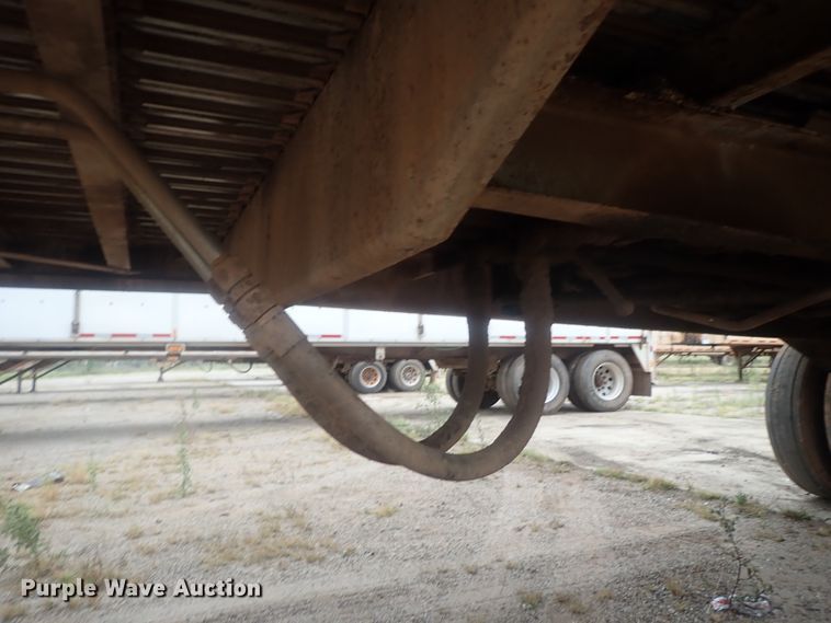 image for item DC1470 2002 Guthrie Wilkens GWFT50 walking floor trailer