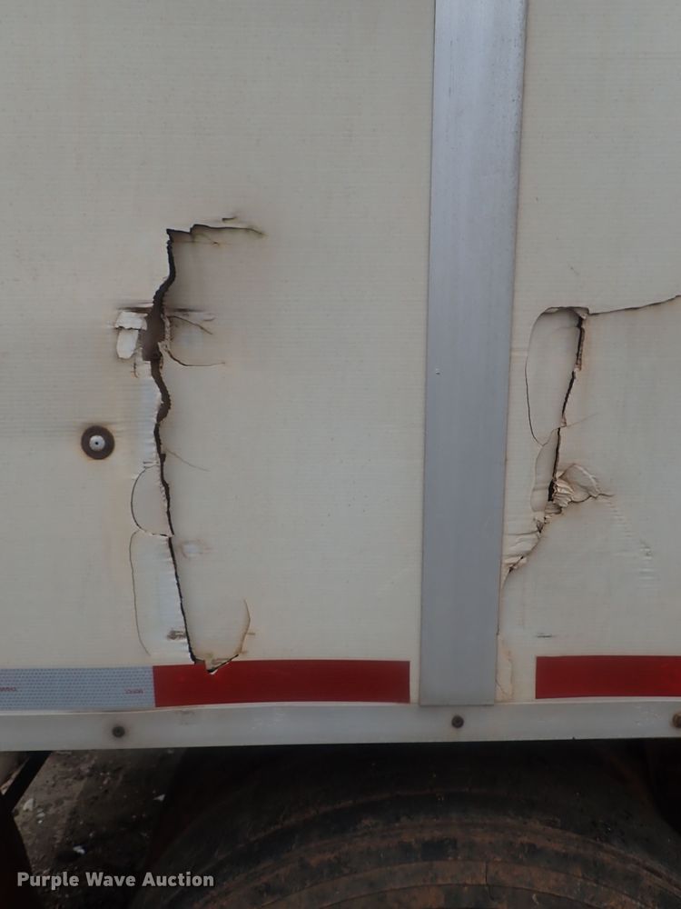 image for item DC1470 2002 Guthrie Wilkens GWFT50 walking floor trailer