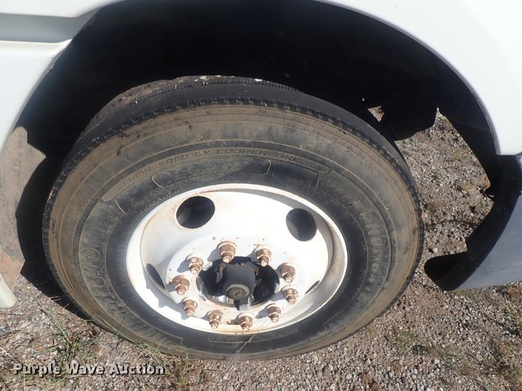 image for item DC1475 2003 Freightliner Columbia  semi truck