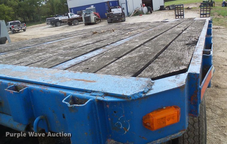 image for item DC2972 1971 Dorsey DDGTW127 drop deck equipment trailer