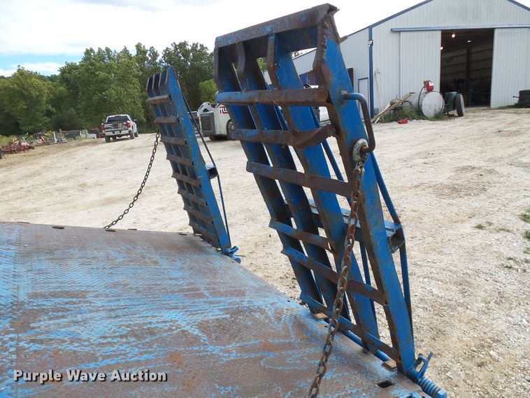 image for item DC2972 1971 Dorsey DDGTW127 drop deck equipment trailer