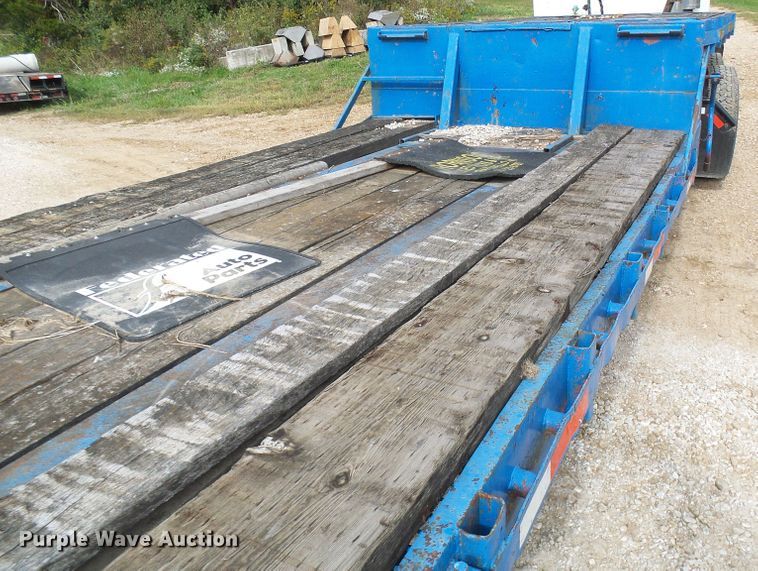image for item DC2972 1971 Dorsey DDGTW127 drop deck equipment trailer