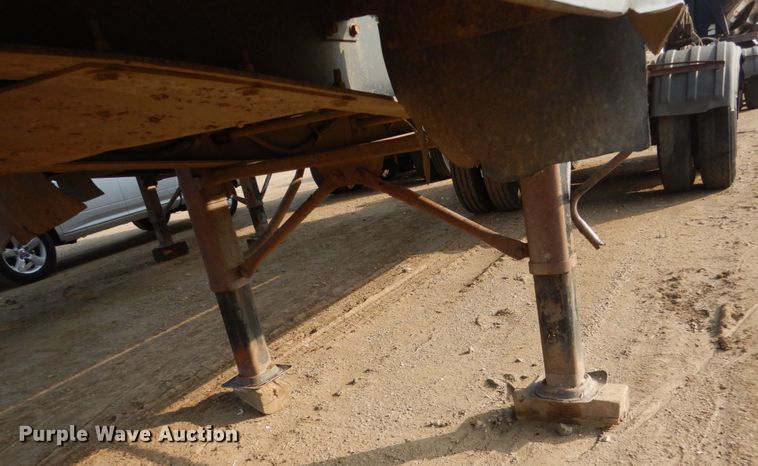 image for item DC8930 (2) 2013 Side Dump Industries side dump trailers