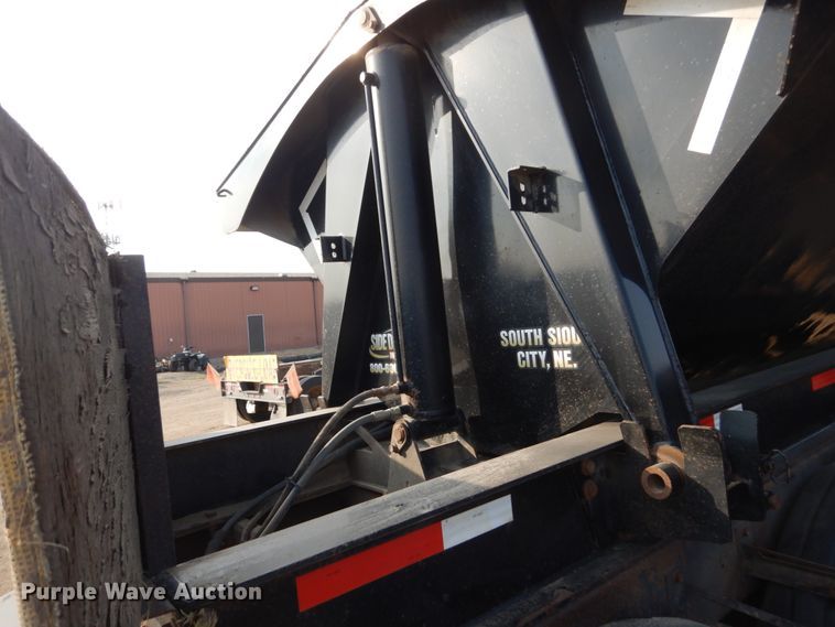 image for item DC8930 (2) 2013 Side Dump Industries side dump trailers