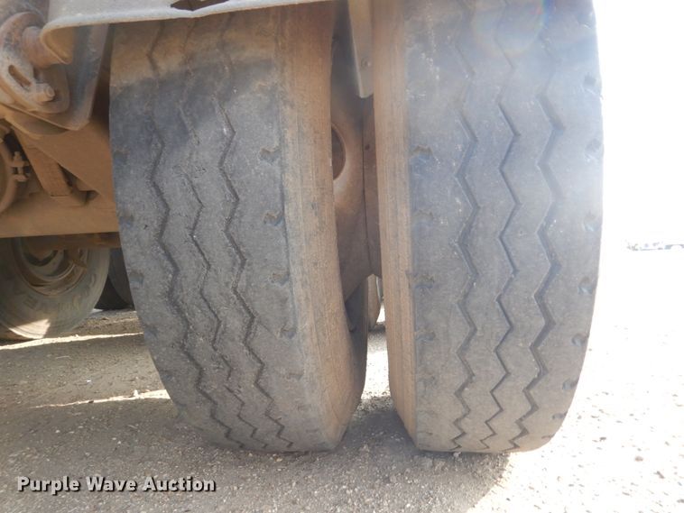 image for item DC8930 (2) 2013 Side Dump Industries side dump trailers