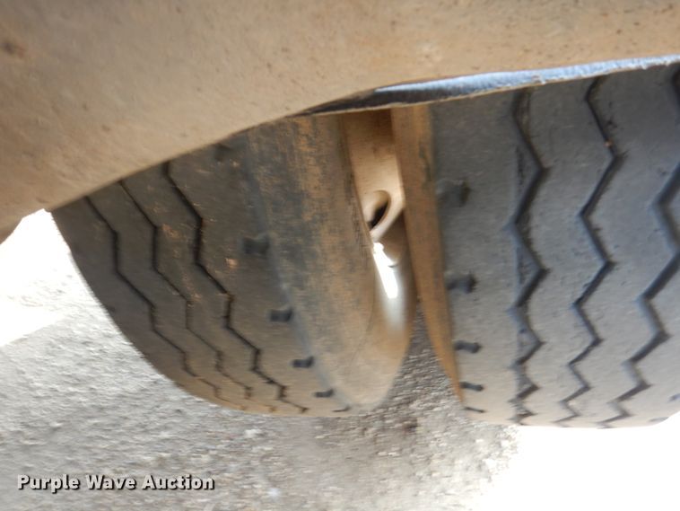 image for item DC8930 (2) 2013 Side Dump Industries side dump trailers