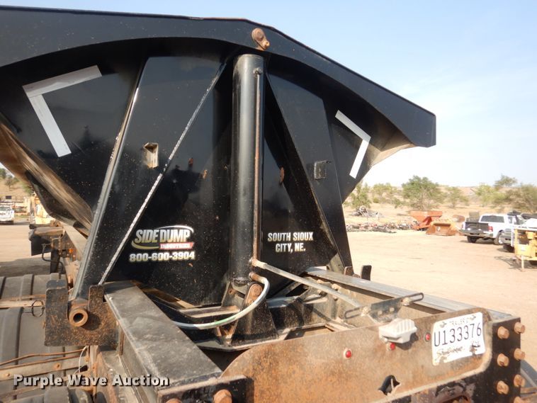 image for item DC8936 (2) 2013 Side Dump Industries side dump trailers