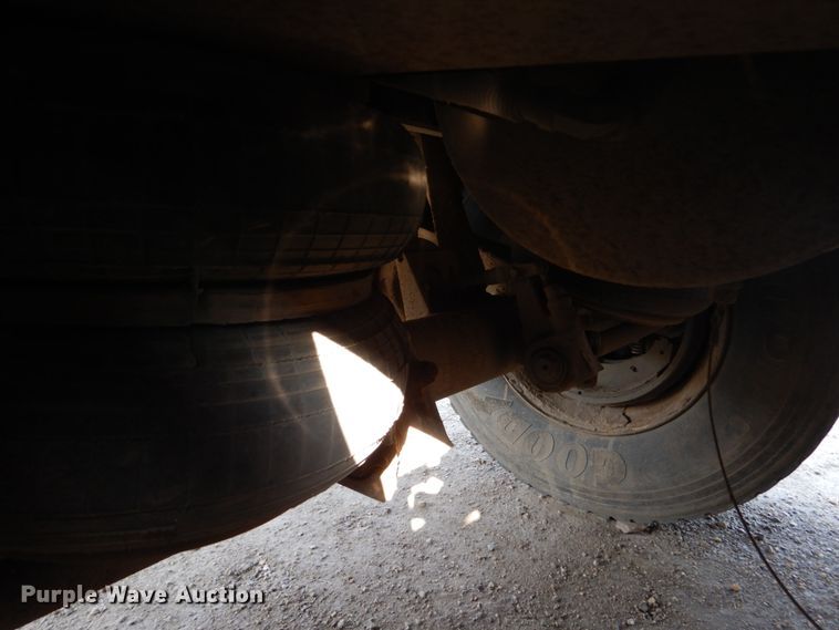 image for item DC8936 (2) 2013 Side Dump Industries side dump trailers