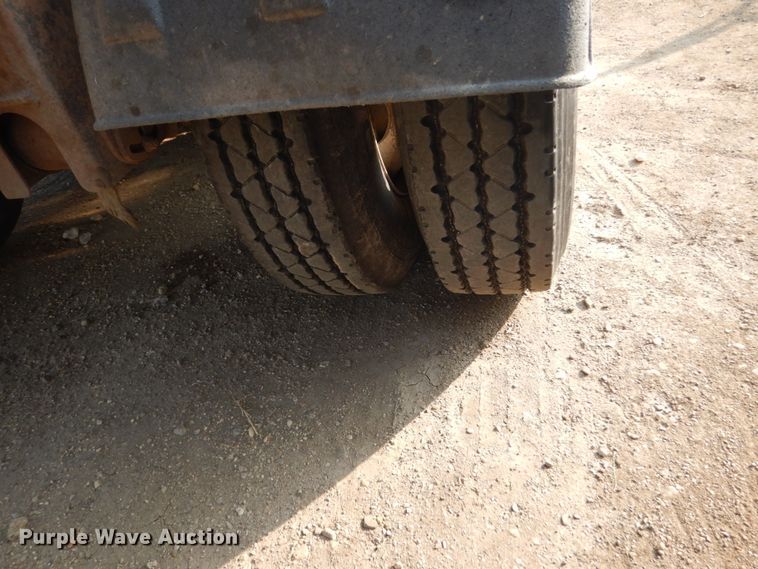 image for item DC8936 (2) 2013 Side Dump Industries side dump trailers