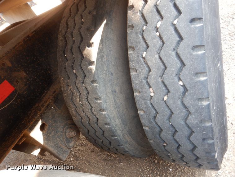 image for item DC8936 (2) 2013 Side Dump Industries side dump trailers