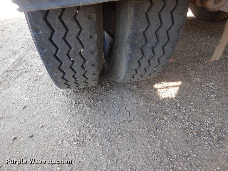 image for item DC8936 (2) 2013 Side Dump Industries side dump trailers