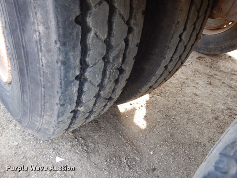 image for item DC8936 (2) 2013 Side Dump Industries side dump trailers