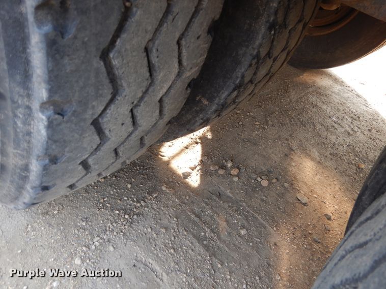 image for item DC8936 (2) 2013 Side Dump Industries side dump trailers