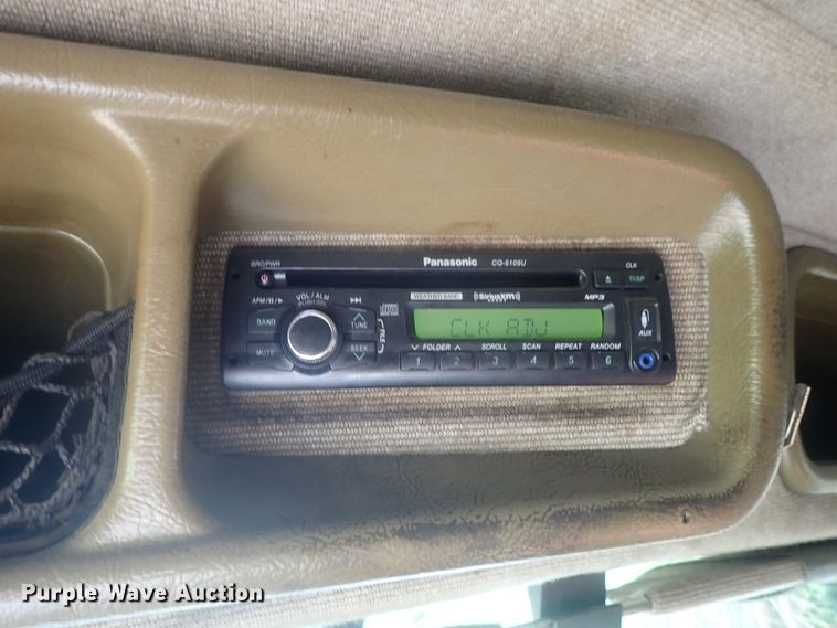 image for item DE0764 1998 Peterbilt 379  semi truck