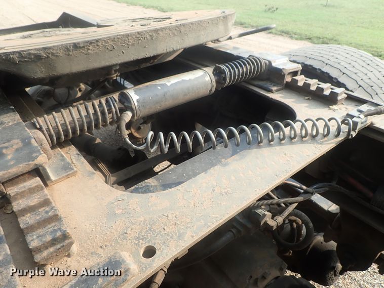 image for item DE0764 1998 Peterbilt 379  semi truck