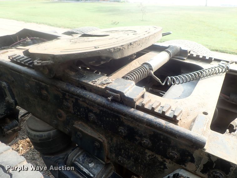 image for item DE0764 1998 Peterbilt 379  semi truck