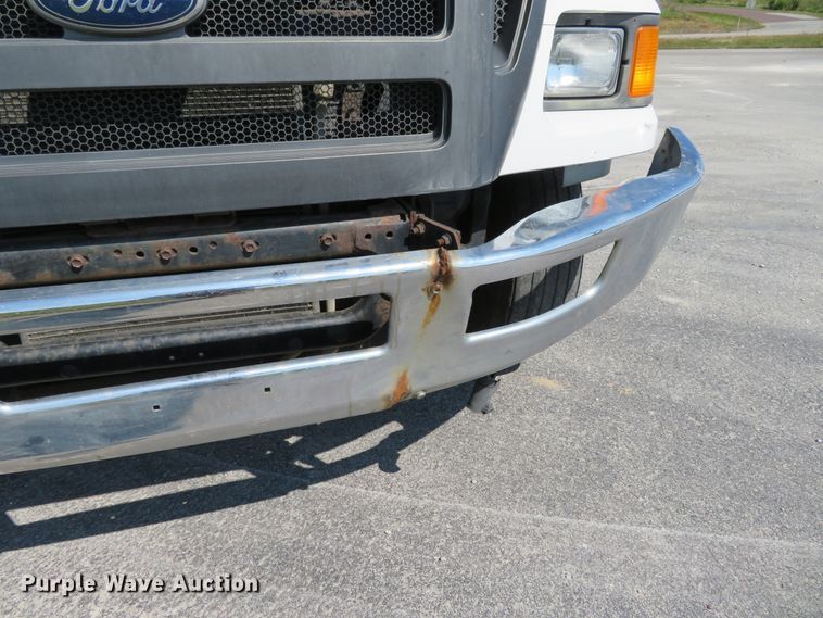 image for item DH1232 2012 Ford F750 Super Duty XL  box truck