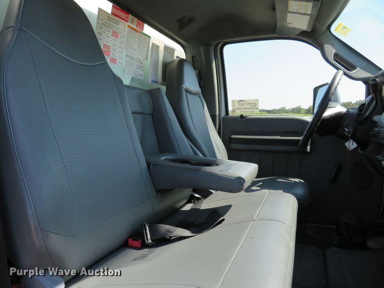 image for item DH1232 2012 Ford F750 Super Duty XL  box truck