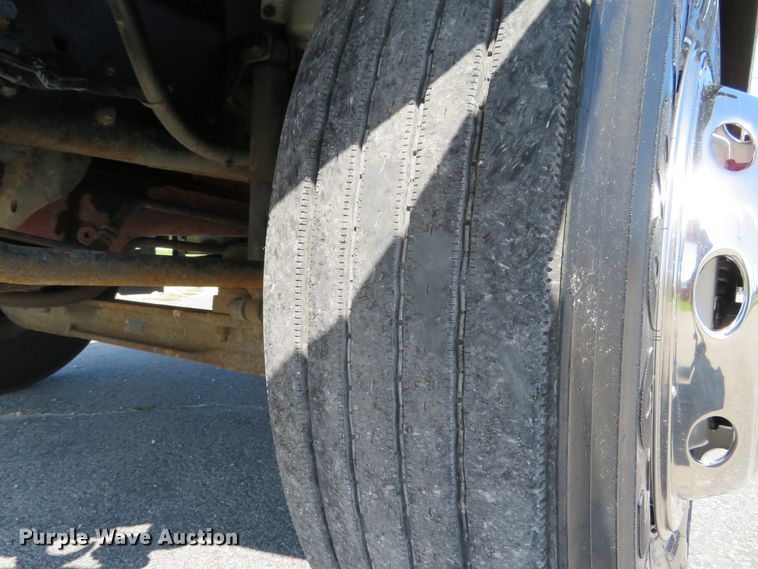 image for item DH1232 2012 Ford F750 Super Duty XL  box truck