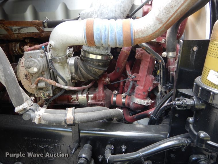 image for item DH5175 2013 Mack CHU613  semi truck