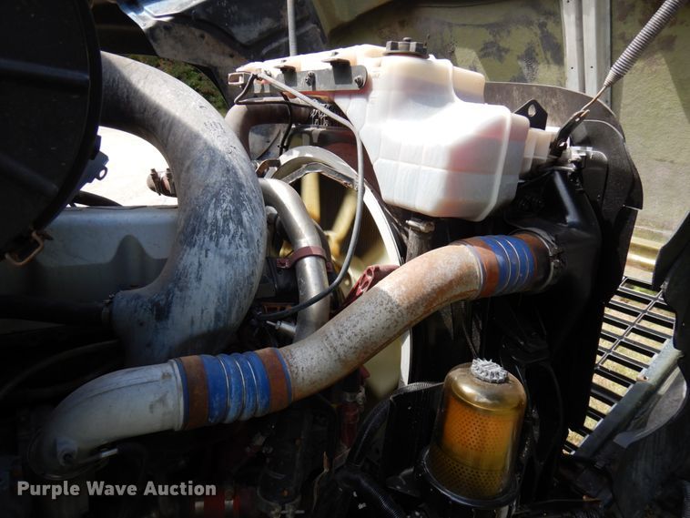 image for item DH5178 2013 Mack CHU613  semi truck