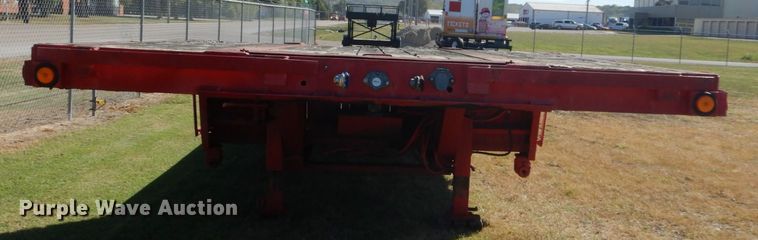 image for item DH5196 1993 Waltron drop deck equipment trailer