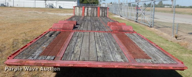 image for item DH5196 1993 Waltron drop deck equipment trailer