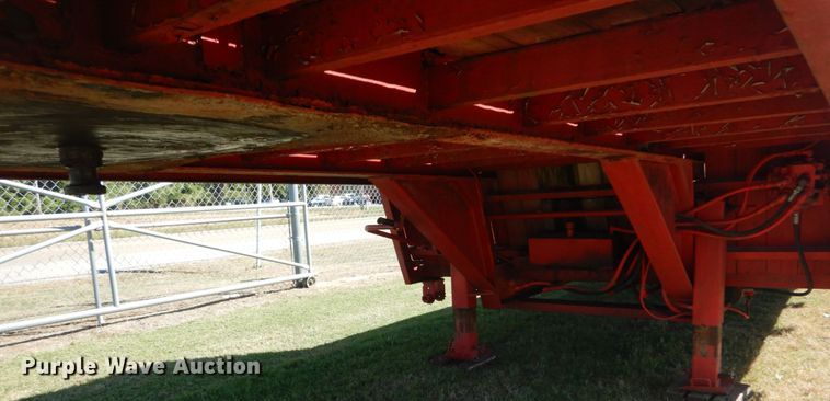 image for item DH5196 1993 Waltron drop deck equipment trailer