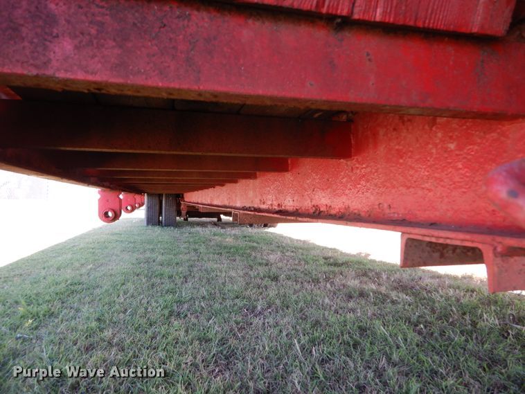 image for item DH5196 1993 Waltron drop deck equipment trailer