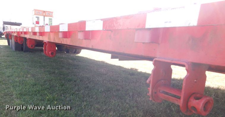 image for item DH5196 1993 Waltron drop deck equipment trailer
