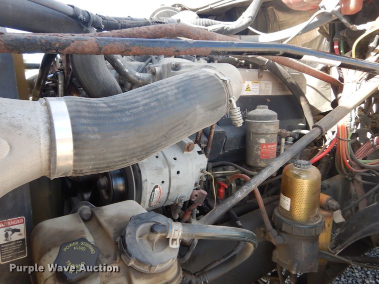 image for item DH5197 2006 Freightliner Columbia  semi truck