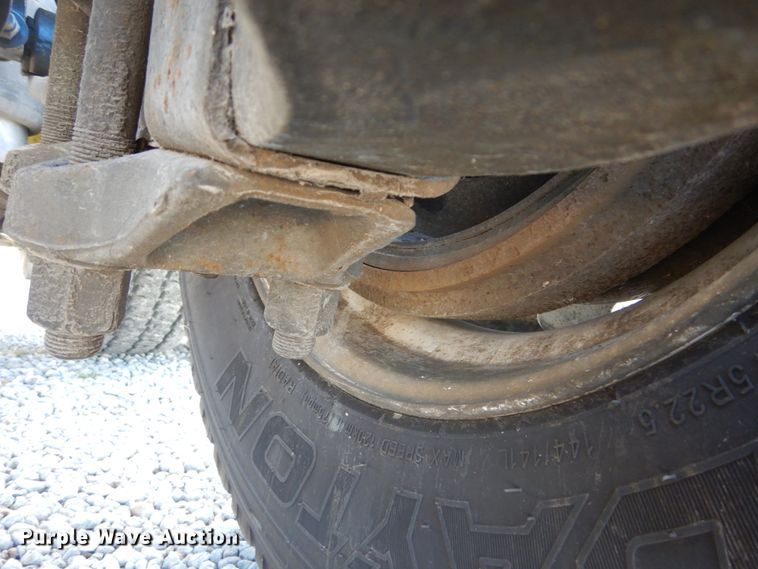 image for item DH5197 2006 Freightliner Columbia  semi truck