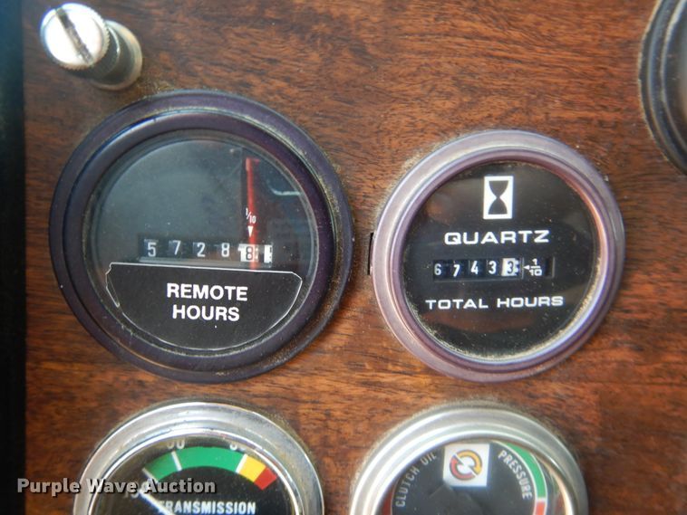 image for item DI0283 1990 Peterbilt 362  truck cab and chassis