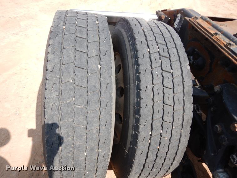 image for item DJ6532 2010 Peterbilt 387  semi truck