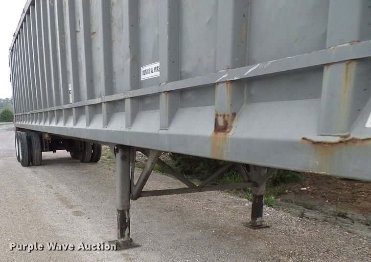 image for item EP9913 2005 Manac 362450 container