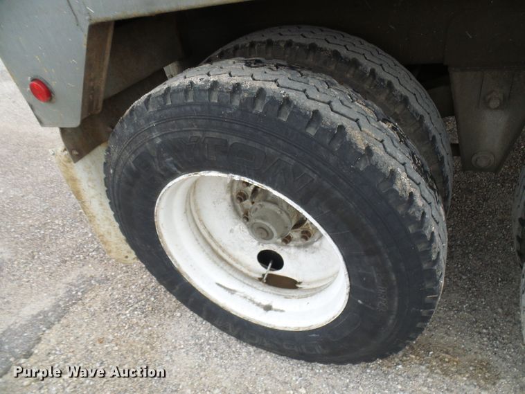 image for item EP9913 2005 Manac 362450 container