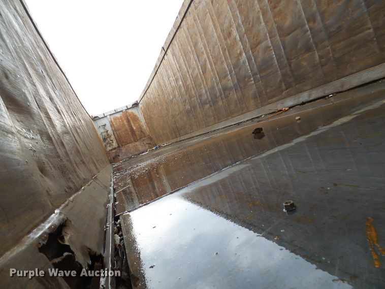 image for item EP9913 2005 Manac 362450 container